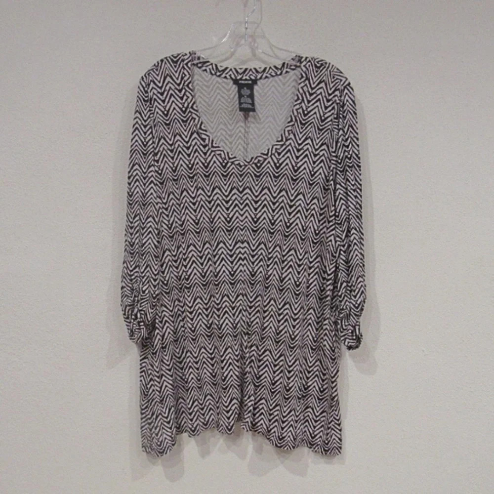 Premise Chevron Tunic Size XL VGUC